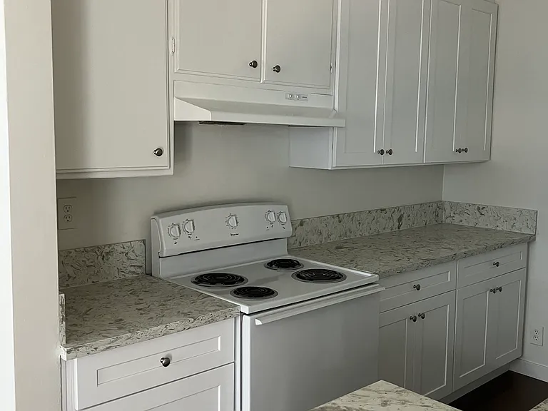 3329 Keystone Ave #6 — Photo 9