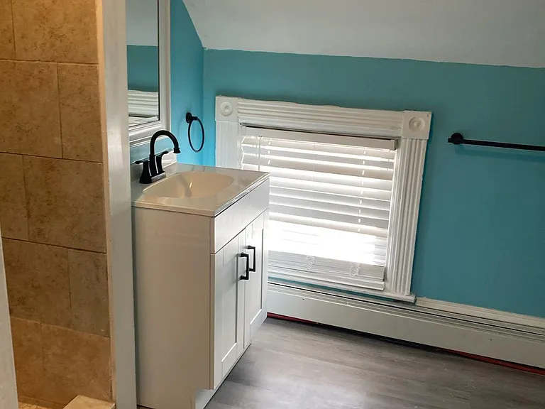 19 Beech St #3 — Photo 1