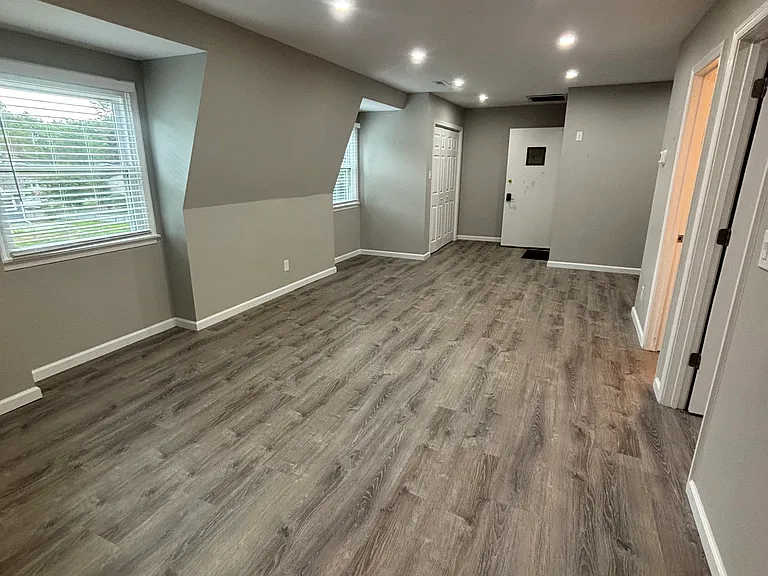 2714 Parkview Dr #A — Photo 6