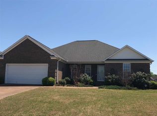 8 Goldmyth Cv, Jackson, TN 38305