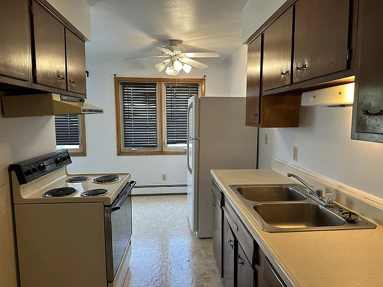 1101 N 7th Ave #9 — Photo 3