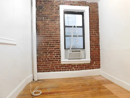 Rented by Corcoran | media 16