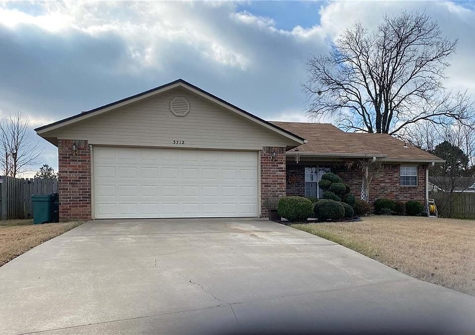 1st image of 3712 Tara Ln