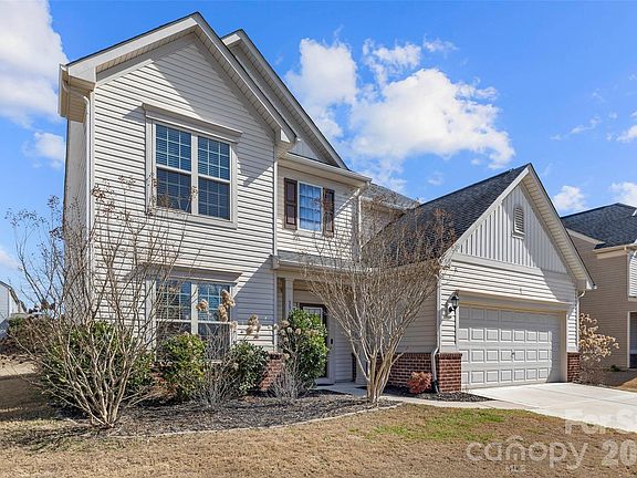 3rd image of 3534 Jumprock Rd