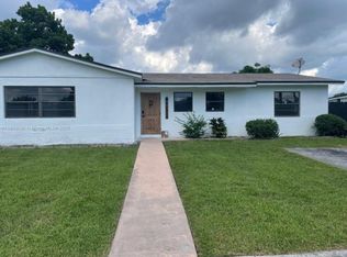 10815 SW 157th Ter, Miami, FL 33157