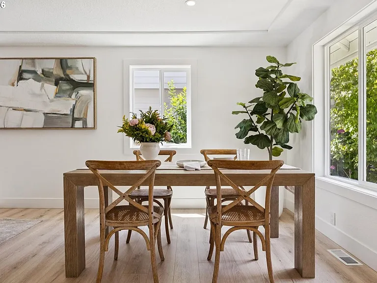 10114 N Calhoun Ave — Photo 11