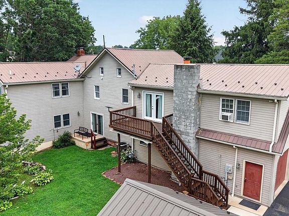 5th image of 1140 Angus Ln