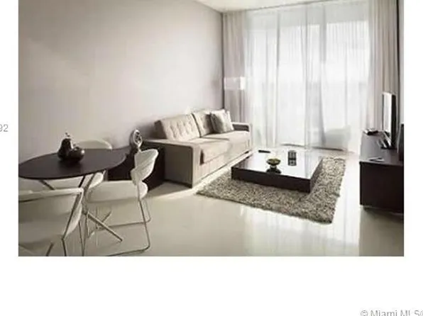 7930 East Dr APT 907, North Bay Village, FL 33141