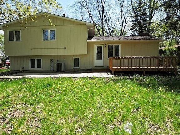 2nd image of 22636 Lorraine Ct