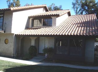 22236 Craft Ct, Calabasas, CA 91302