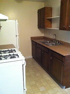 3rd image of 1333 Kendall St SE APT 129