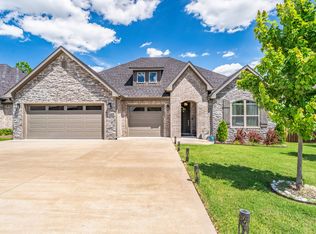 3505 Carter Rd, Bentonville, AR 72713