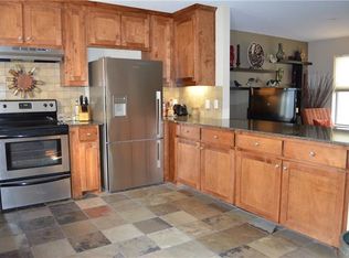 5737 Live Oak St APT 4, Dallas, TX 75206