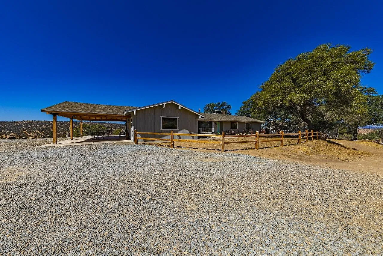 40793 Leland Gulch Rd photo 1