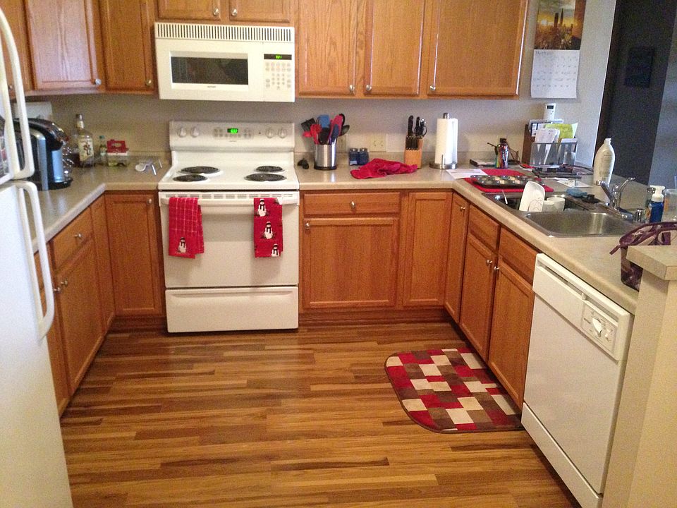 1st image of W1064 Marietta Ave APT 204