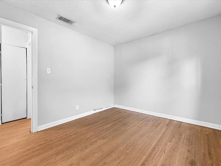 3233 New York Ave — Photo 18