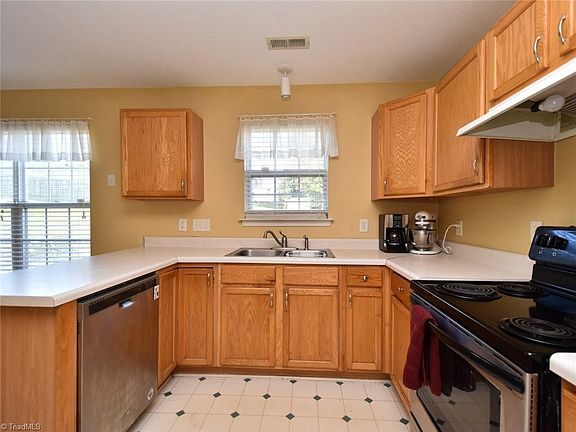 4th image of 5516 Grapevine Ct