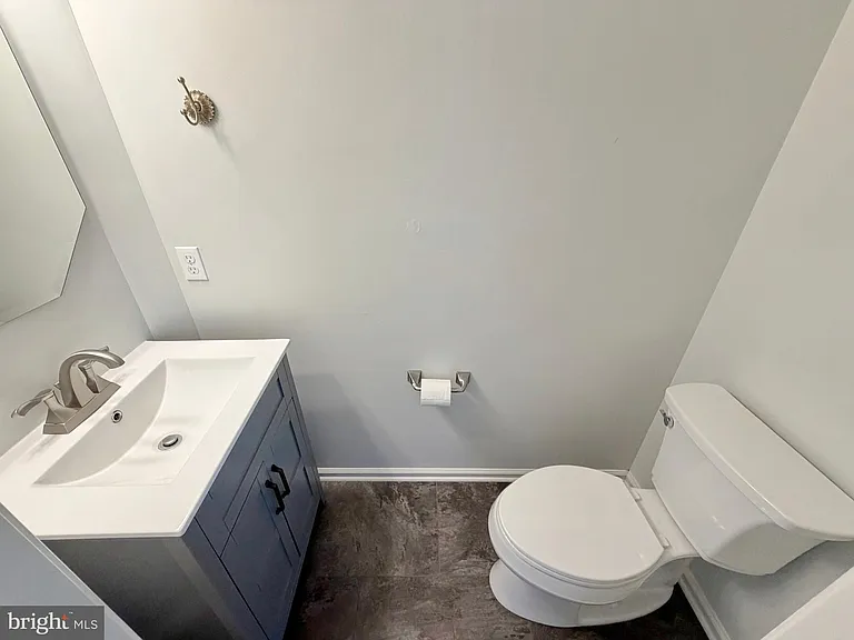 3429 Linden Grove Dr — Photo 34