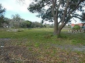 3rd image of 1809 James L Redman Pkwy