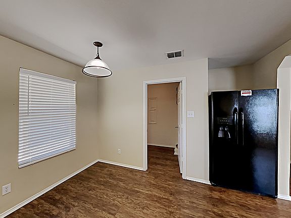 5th image of 7923 Abbotts Pointe