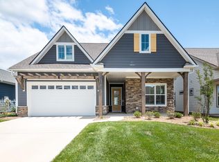 3018 Portside Ln, Denver, NC 28037