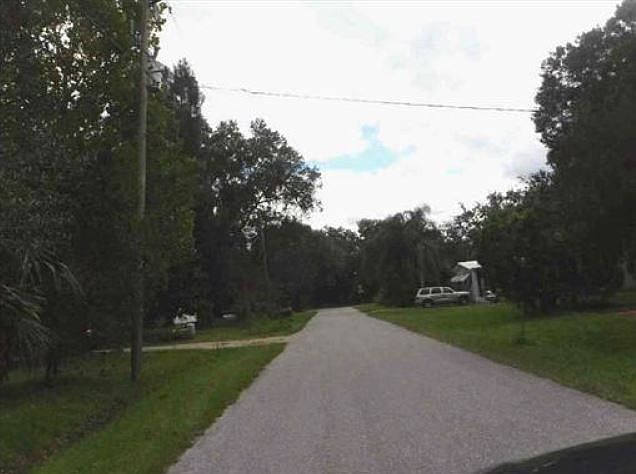 2nd image of 2240 SW Robin Rd