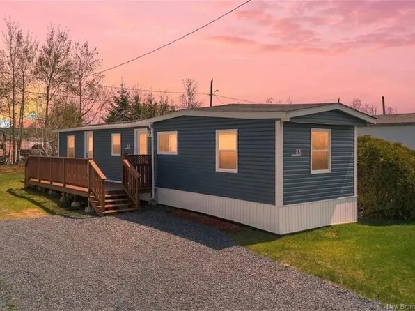 58 Northwood St, Hanwell, NB E3B 6R3