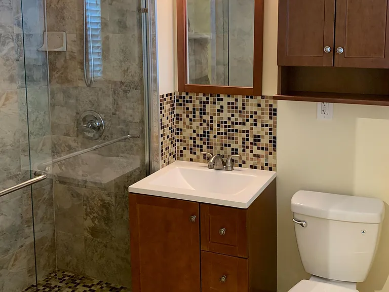 335 Georgia St #8 — Photo 19