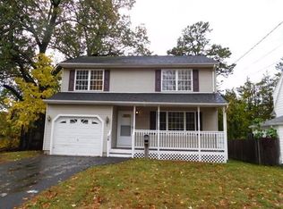 76 Ambrose St, Springfield, MA 01109