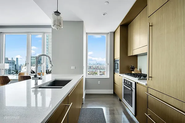 Rented by Corcoran | media 17