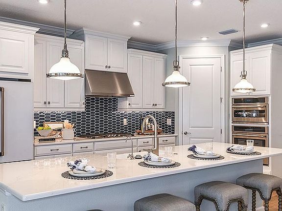 5th image of 969 Ladyfish Trl