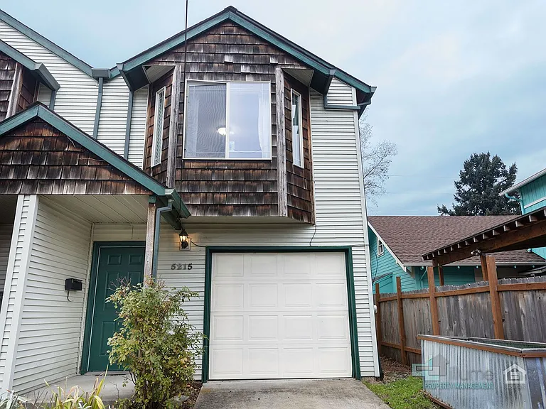 5215 SE Pardee St — Photo 3
