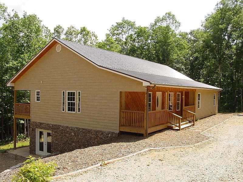 2nd image of 5745 Sunset Cir