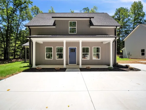 712D Glenwood St, Extension Belton, SC 29627