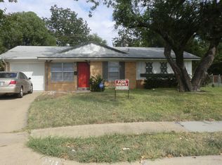 2713 McClure Cir, Irving, TX 75062