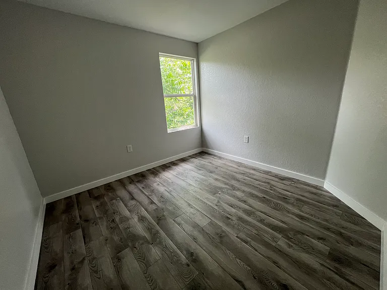 322 Vine St #102 — Photo 17