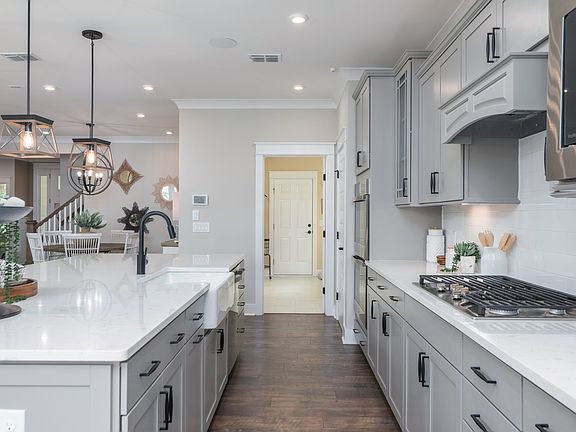 Plentiful kitchen storage