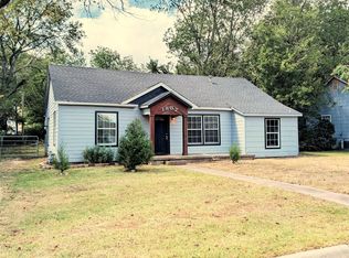 1807 Buck St, Gainesville, TX 76240