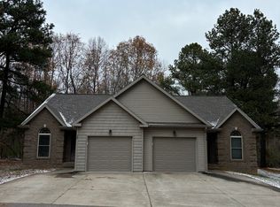 21 Whispering Pines Ct, Hanson, KY 42413