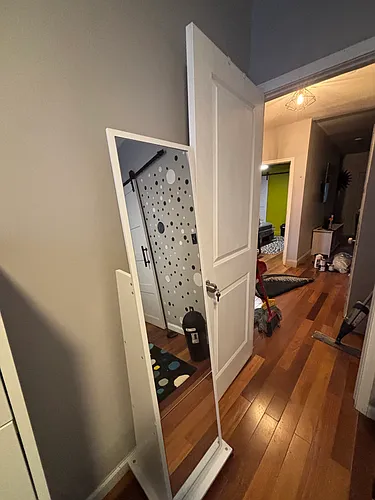 228 Bayview Ave Photo 1