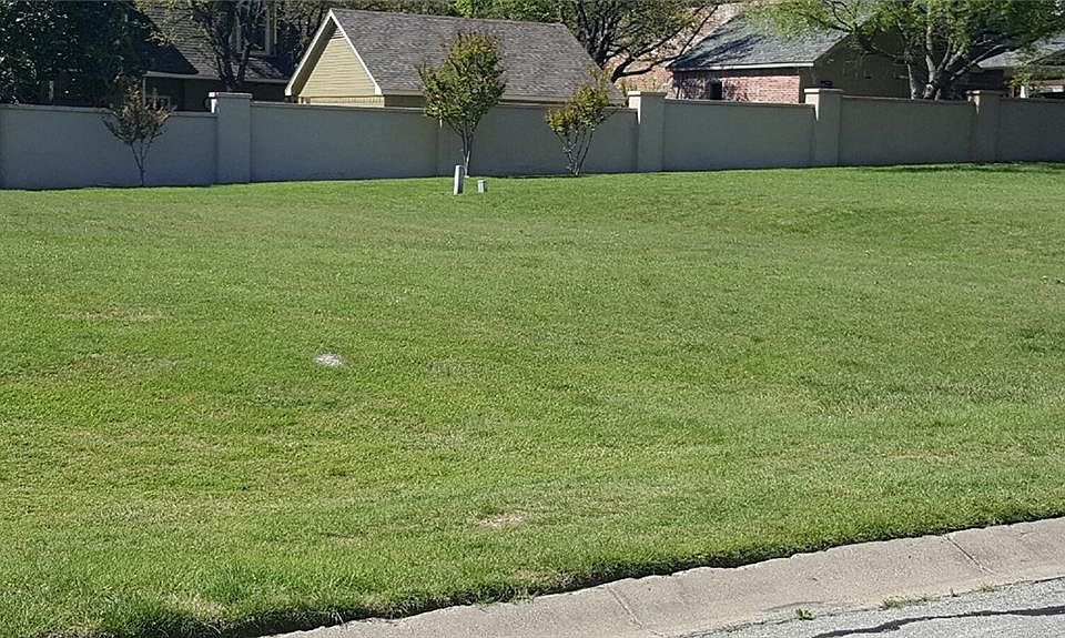 1st image of 8505 Landing Way Ct
