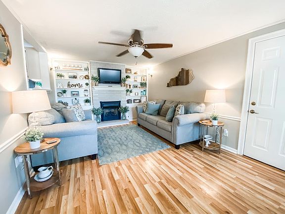 2nd image of 1203 Booth Ave