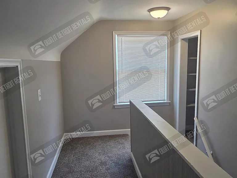 8460 Timken Ave — Photo 16