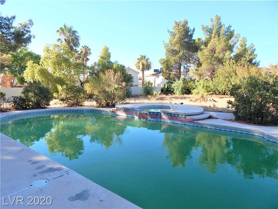 2nd image of 1476 La Brea Rd