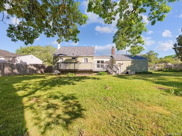 16 Brushwood Drive, Shirley, NY 11967