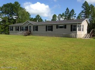 17954 Andrews Rd, Hilliard, FL 32046