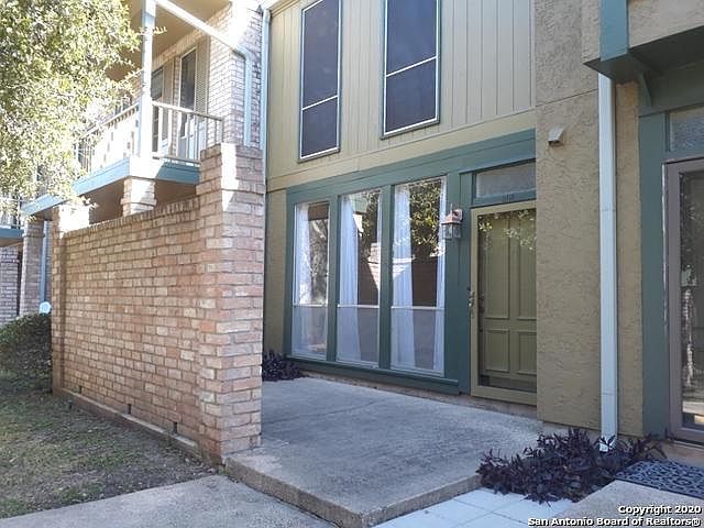 1st image of 3678 Hidden Dr