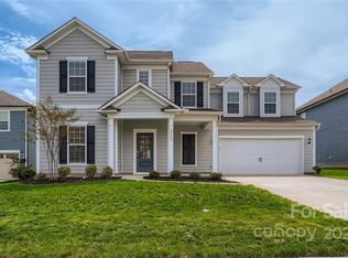 2042 Taylorcrest Dr, Fort Mill, SC 29715