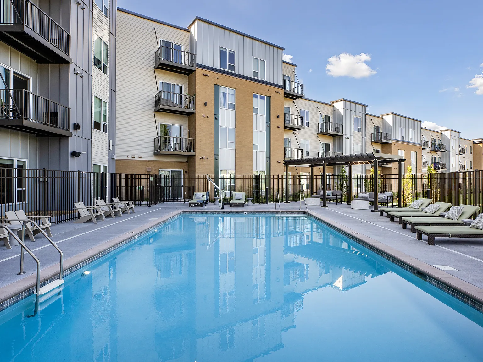 Wicklowe Apartments — Photo 2
