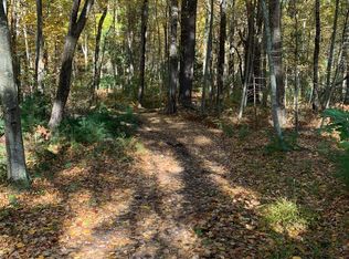 90 Maple St, Sherborn, MA 01770